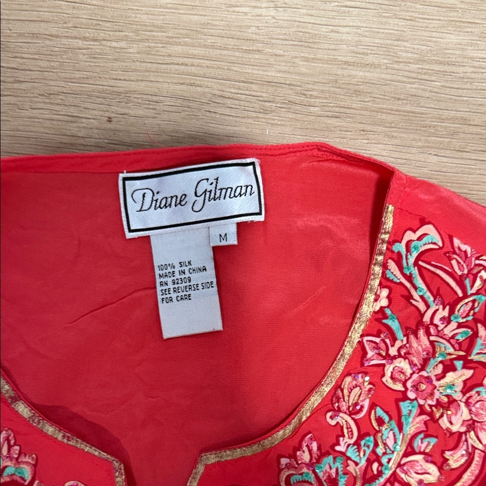 Diane Gilman Red Floral Embroidered Top - Picture 2 of 6